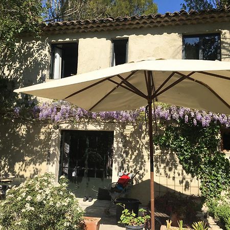Campagne Baudeloup Bed & Breakfast L'Isle-sur-la-Sorgue Bagian luar foto