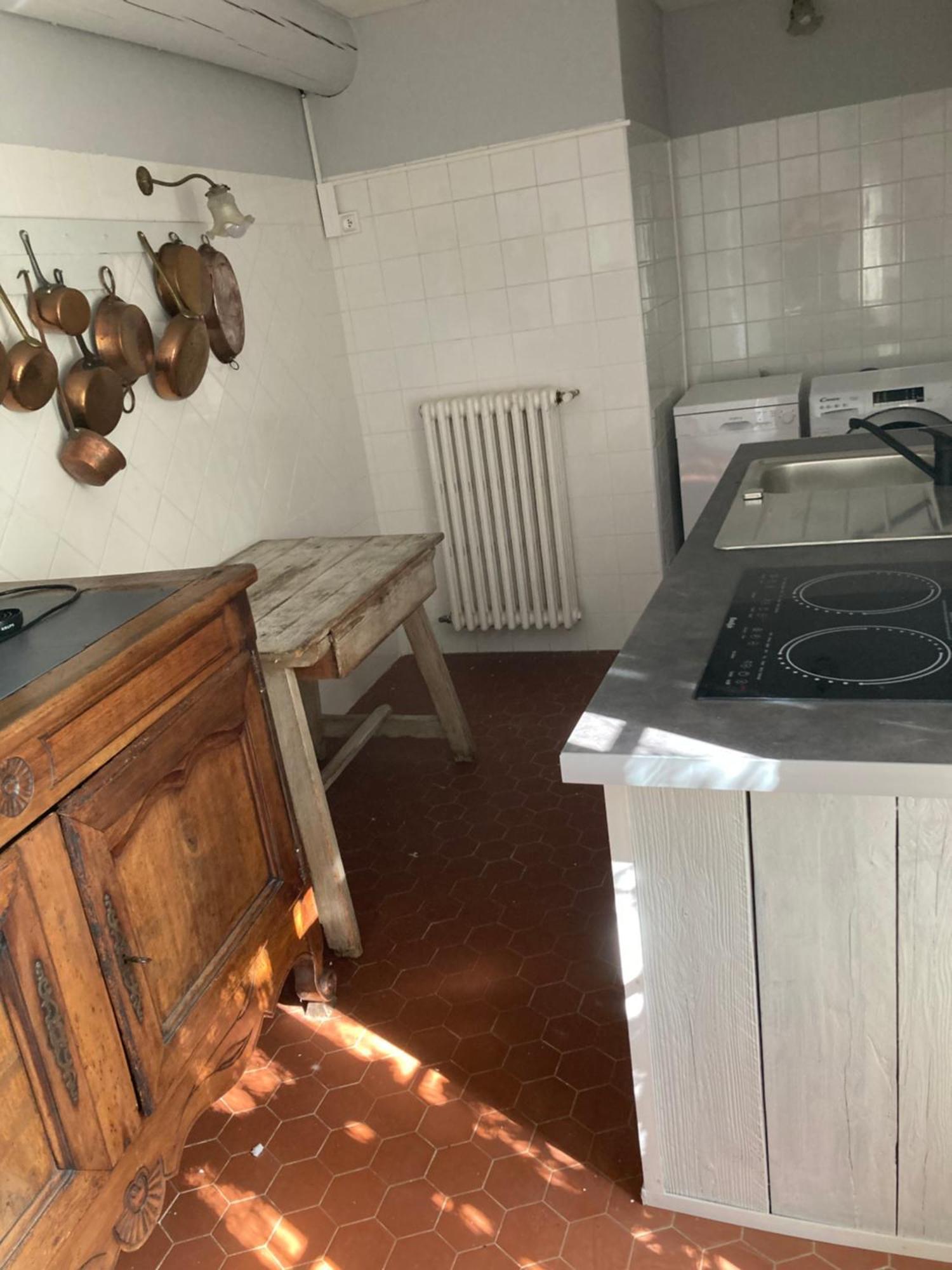 Campagne Baudeloup Bed & Breakfast L'Isle-sur-la-Sorgue Bagian luar foto