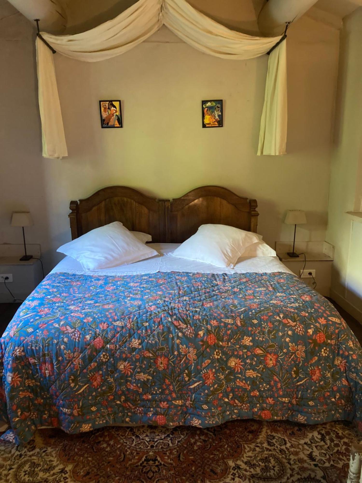 Campagne Baudeloup Bed & Breakfast L'Isle-sur-la-Sorgue Bagian luar foto