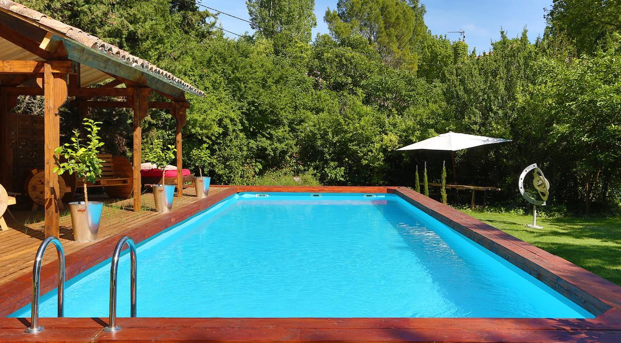Campagne Baudeloup Bed & Breakfast L'Isle-sur-la-Sorgue Bagian luar foto
